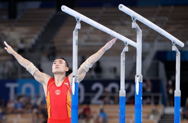开云体育APP下载-邹敬园双杠决战无敌夺冠 体操队巴黎争金还看他？